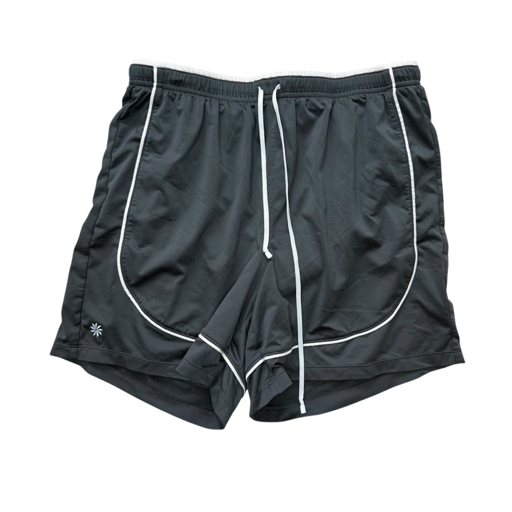 Women’s Athleta Shorts Size medium black with white trim